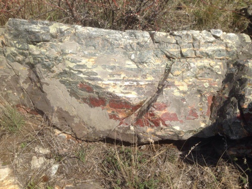 Гигантские зелёные валуны для ландшафтного дизайна весом более 5 тонн купить в Наро-Фоминску