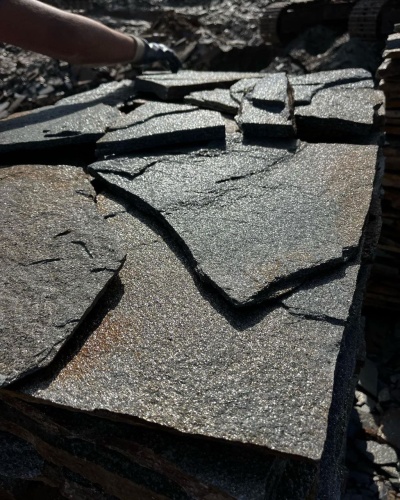 Плитняк златолит серебристый для фасада купить в Наро-Фоминску